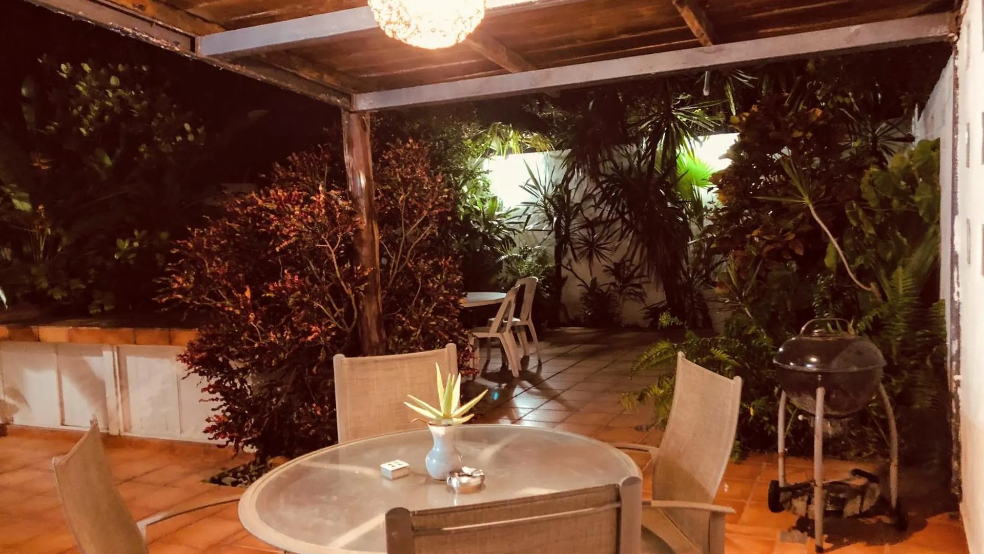 Beautiful Home By The Beach - 3Bedrooms, 2.5Baths Cancún 0*,  Mexiko