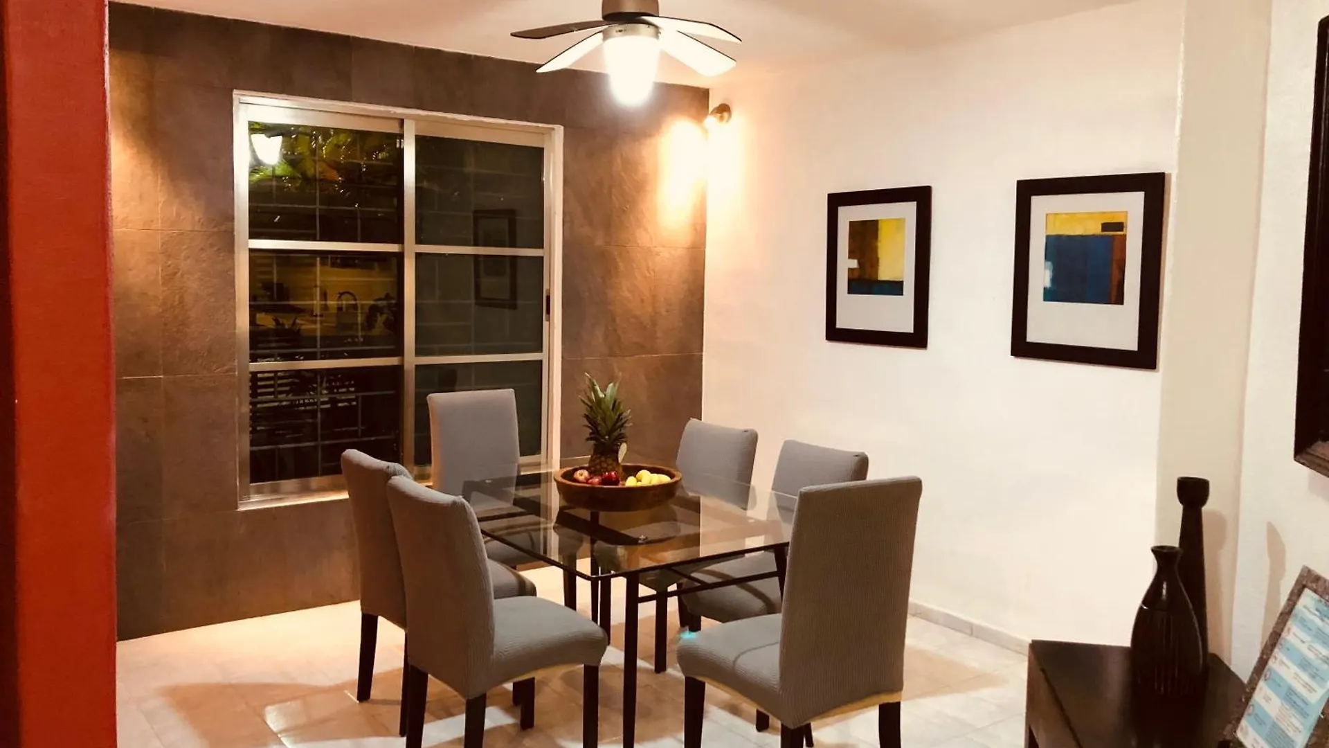 Beautiful Home By The Beach - 3Bedrooms, 2.5Baths Cancun 0*,  Mexico
