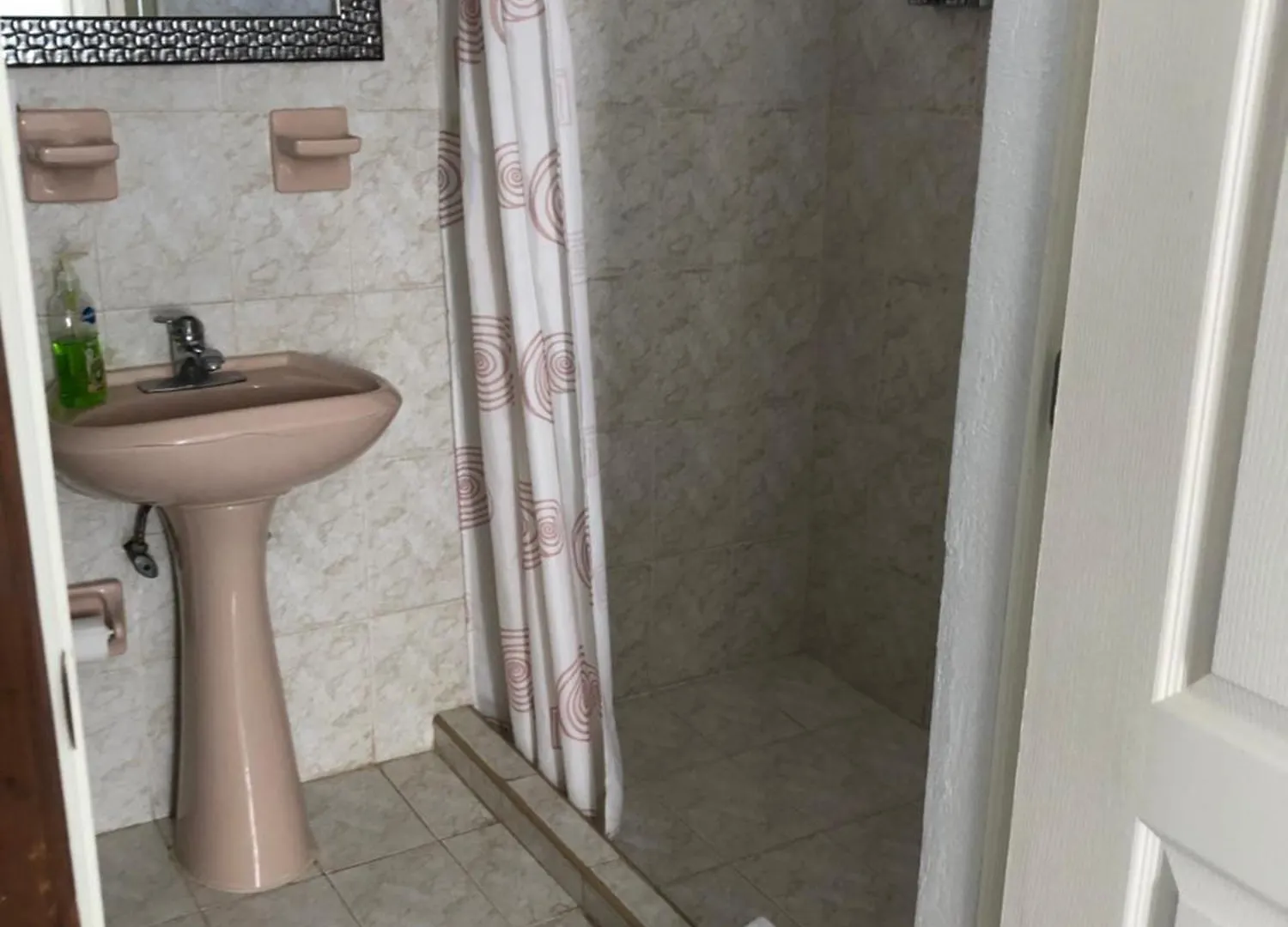Beautiful Home By The Beach - 3Bedrooms, 2.5Baths Cancun Holiday home