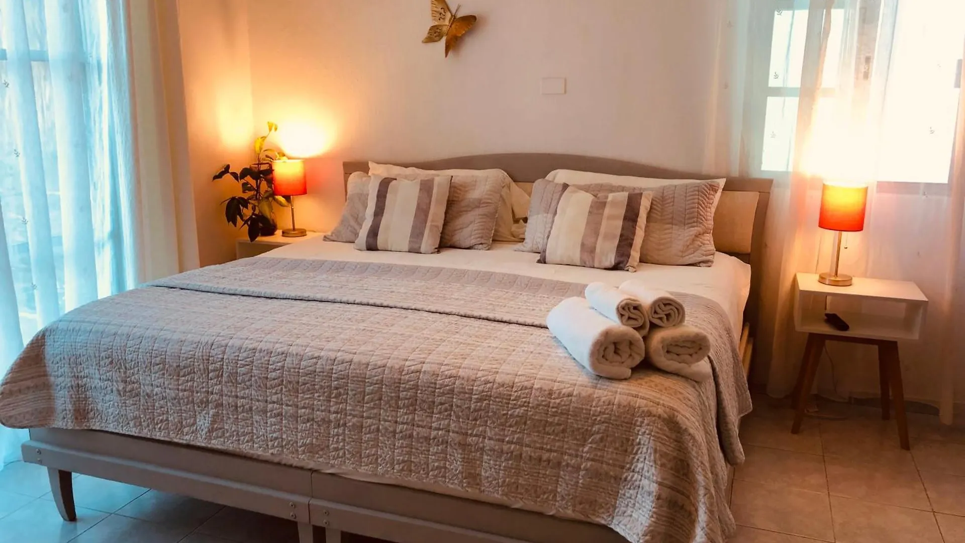 Beautiful Home By The Beach - 3Bedrooms, 2.5Baths Cancún 0*,  Meksyk